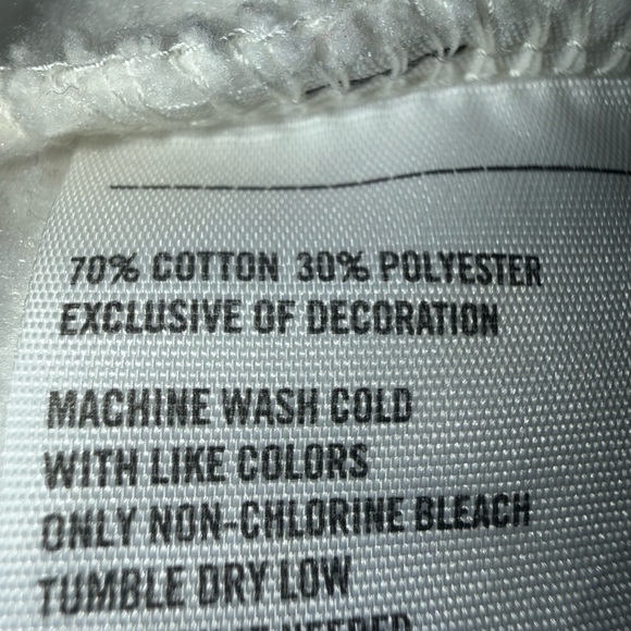 HOLLISTER APPLIQUE LOGO CREWNECK - Picture 8 of 10